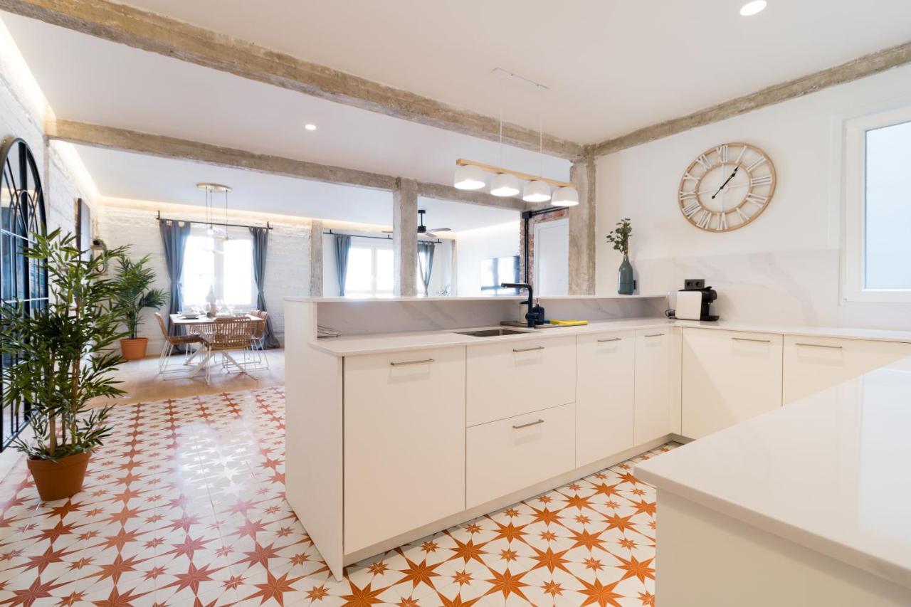 Amplio Y Moderno Apartamento Con Tarima Refrescante By Staynnapartments Μπιλμπάο Εξωτερικό φωτογραφία